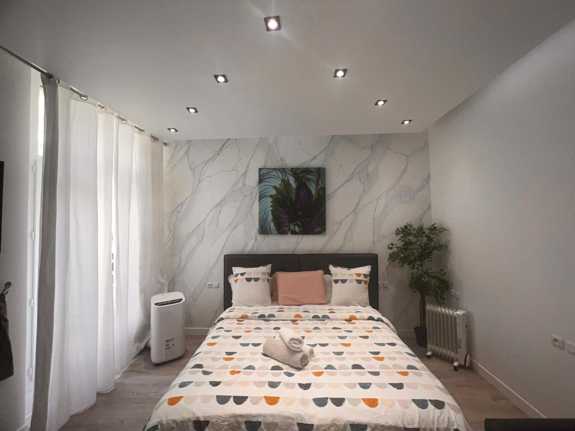 Appartamento Cosy Champs-élysées - Hala Parigi