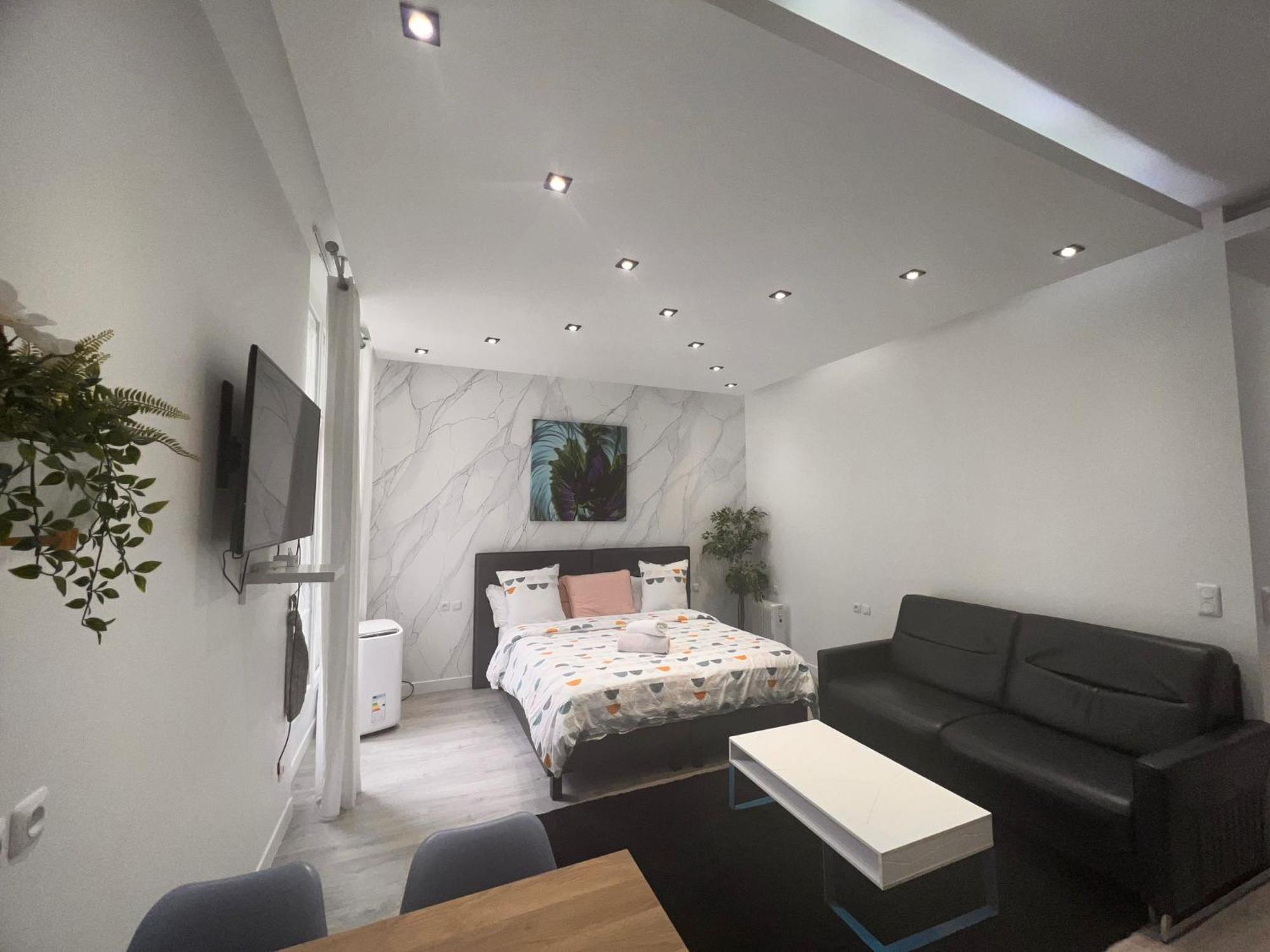 Appartamento Cosy Champs-élysées - Hala *